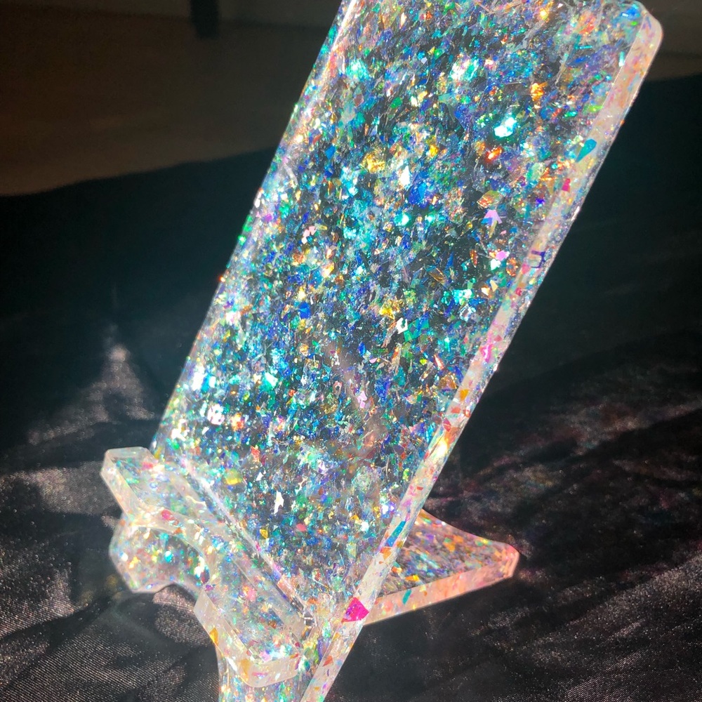 Aurora Rainbow Confetti Phone Stand - Picture 4 of 14